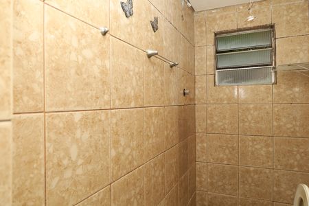 Casa para alugar com 100m², 1 quarto e 2 vagasBanheiro