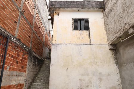 Casa para alugar com 100m², 1 quarto e 2 vagasFachada interna do imóvel