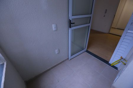 Apartamento para alugar com 30m², 2 quartos e sem vaga Apartamento para alugar com 30m², 2 quartos e sem vagaÁrea de Serviço