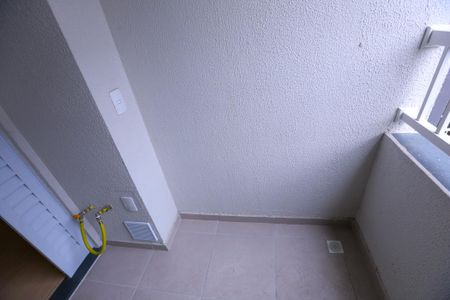 Apartamento para alugar com 30m², 2 quartos e sem vaga Apartamento para alugar com 30m², 2 quartos e sem vagaÁrea de Serviço