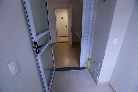 Apartamento para alugar com 30m², 2 quartos e sem vaga Apartamento para alugar com 30m², 2 quartos e sem vagaÁrea de Serviço