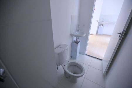 Apartamento para alugar com 30m², 2 quartos e sem vaga Apartamento para alugar com 30m², 2 quartos e sem vagaBanheiro