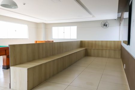 Apartamento à venda com 43m², 2 quartos e 1 vaga Apartamento à venda com 43m², 2 quartos e 1 vagaSala de Jogos