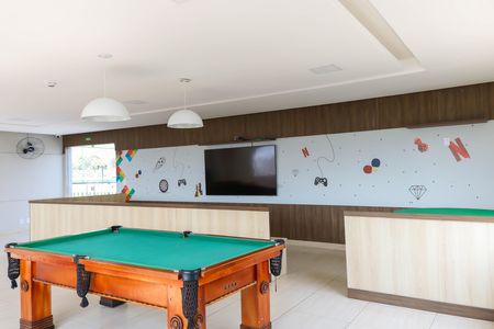 Apartamento à venda com 43m², 2 quartos e 1 vaga Apartamento à venda com 43m², 2 quartos e 1 vagaSala de Jogos