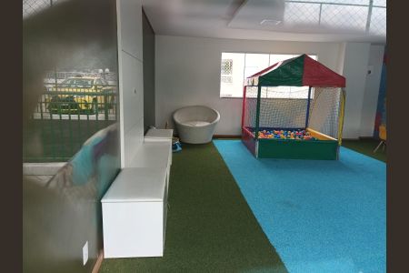 Apartamento à venda com 43m², 2 quartos e 1 vaga Apartamento à venda com 43m², 2 quartos e 1 vagaBrinquedoteca