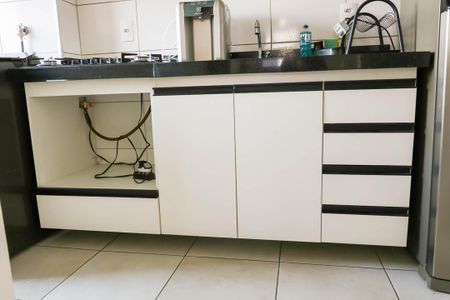 Apartamento à venda com 43m², 2 quartos e 1 vaga Apartamento à venda com 43m², 2 quartos e 1 vagaCozinha