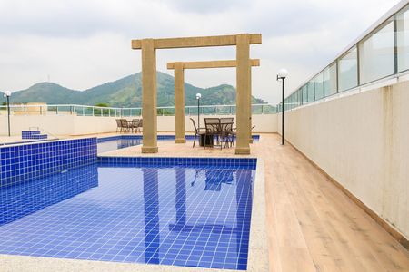 Apartamento à venda com 43m², 2 quartos e 1 vaga Apartamento à venda com 43m², 2 quartos e 1 vagaÁrea comum - Piscina
