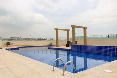 Apartamento à venda com 43m², 2 quartos e 1 vaga Apartamento à venda com 43m², 2 quartos e 1 vagaÁrea comum - Piscina