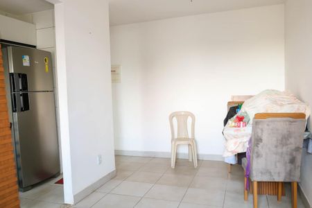 Apartamento à venda com 43m², 2 quartos e 1 vaga Apartamento à venda com 43m², 2 quartos e 1 vagaSala