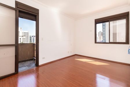 Apartamento à venda com 200m², 4 quartos e 4 vagas Apartamento à venda com 200m², 4 quartos e 4 vagasFoto 13