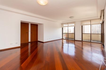 Apartamento à venda com 200m², 4 quartos e 4 vagas Apartamento à venda com 200m², 4 quartos e 4 vagasFoto 08