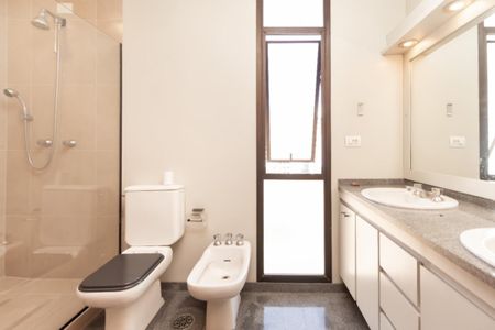 Apartamento à venda com 200m², 4 quartos e 4 vagas Apartamento à venda com 200m², 4 quartos e 4 vagasFoto 14