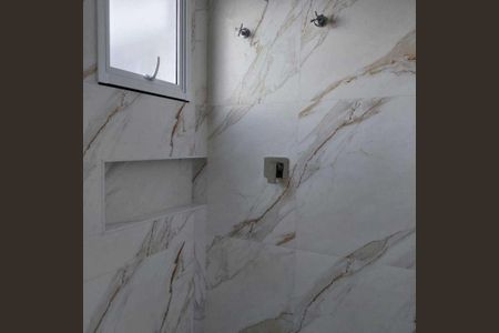 Casa à venda com 164m², 3 quartos e 2 vagas