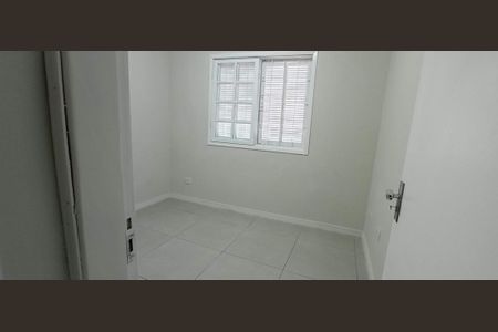 Casa à venda com 206m², 3 quartos e 4 vagas