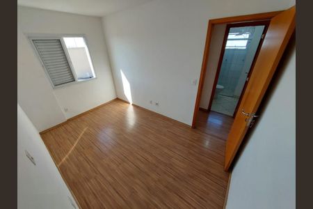 Apartamento à venda com 2 quartos, 51m² em Utinga, Santo André