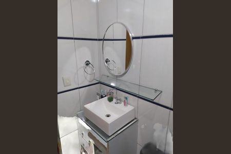 Casa à venda com 3 quartos, 240m² em Jardim Las Vegas, Santo André