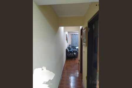 Casa à venda com 240m², 3 quartos e 2 vagas