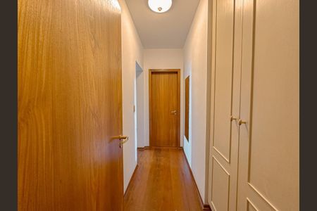 Apartamento à venda com 181m², 3 quartos e 2 vagas