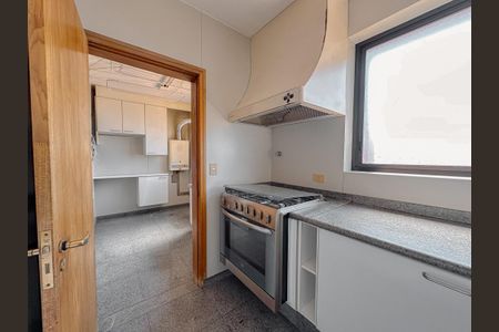 Apartamento à venda com 181m², 3 quartos e 2 vagas