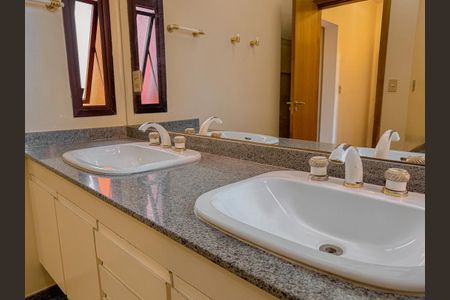 Apartamento à venda com 181m², 3 quartos e 2 vagas