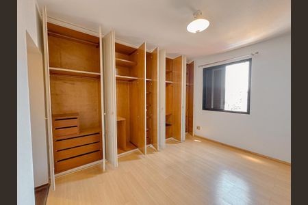 Apartamento à venda com 181m², 3 quartos e 2 vagas