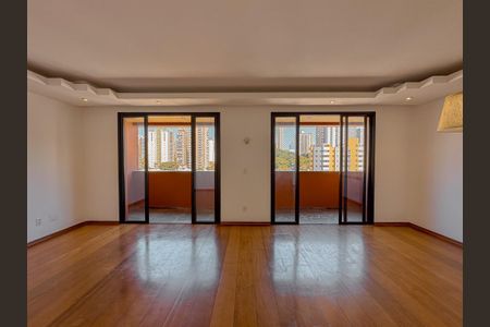 Apartamento à venda com 181m², 3 quartos e 2 vagas