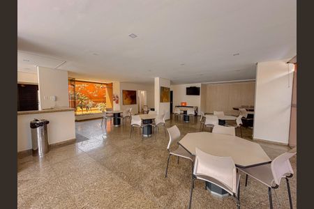 Apartamento à venda com 181m², 3 quartos e 2 vagas