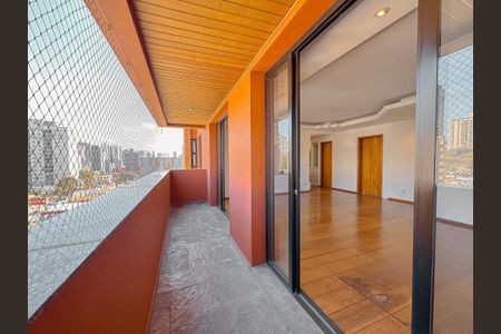 Apartamento à venda com 181m², 3 quartos e 2 vagas