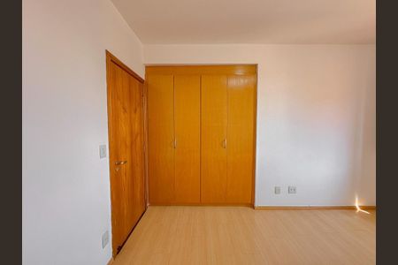Apartamento à venda com 181m², 3 quartos e 2 vagas