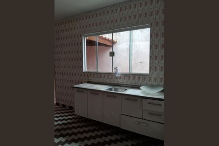Casa à venda com 100m², 4 quartos e 2 vagas