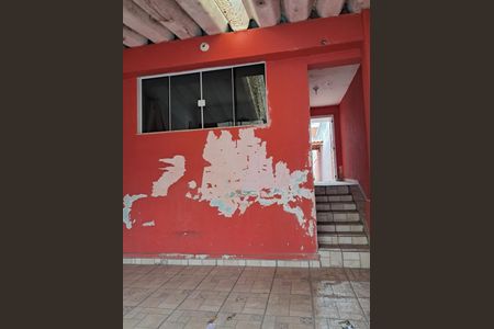 Casa à venda com 100m², 4 quartos e 2 vagas