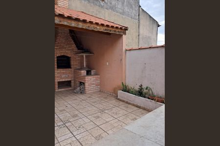 Casa à venda com 100m², 4 quartos e 2 vagas