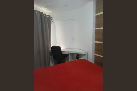 Quarto de apartamento para alugar com 1 quarto, 51m² em Caminho das Árvores, Salvador