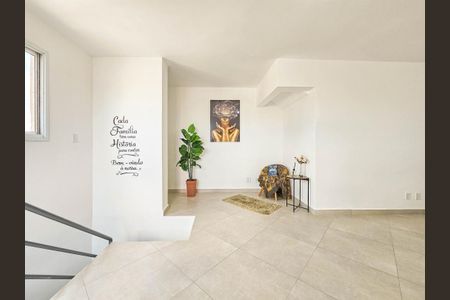 Apartamento à venda com 2 quartos, 115m² em Jardim Cristiane, Santo André