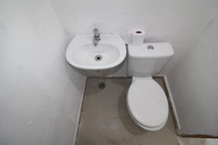 Casa para alugar com 50m², 2 quartos e sem vagaBanheiro 2