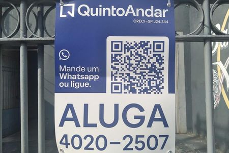 Casa para alugar com 50m², 2 quartos e sem vaga Casa para alugar com 50m², 2 quartos e sem vagaFachada