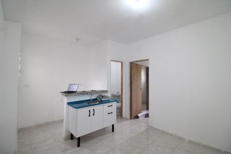 Sala / Cozinha de casa para alugar com 2 quartos, 50m² em Jardim Peri, São Paulo