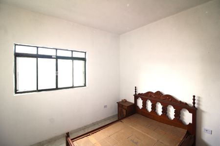 Quarto 1 de casa para alugar com 2 quartos, 50m² em Jardim Peri, São Paulo