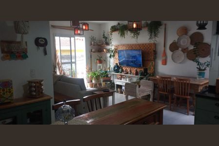 Casa à venda com 2 quartos, 150m² em Vila Santa Teresa, Santo André