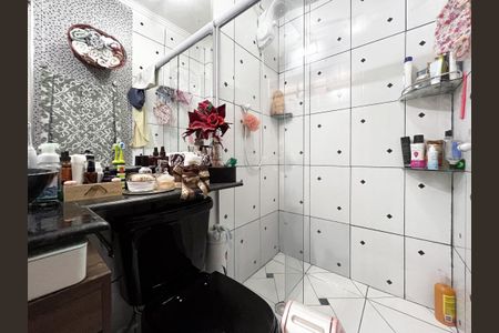 Casa à venda com 161m², 4 quartos e 2 vagas