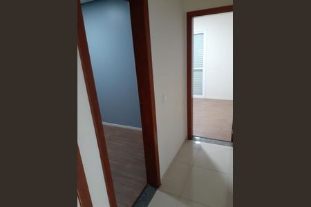 Apartamento à venda com 2 quartos, 50m² em Parque Industriario, Santo André