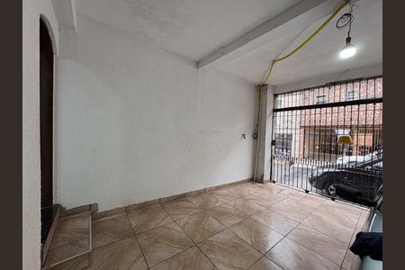 Casa para alugar com 115m², 1 quarto e 1 vaga Casa para alugar com 115m², 1 quarto e 1 vagaGaragem