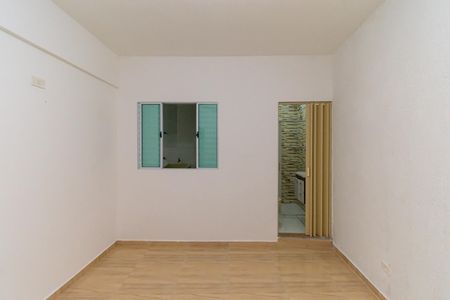 Casa para alugar com 1 quarto, 115m² em Vila Tolstoi, São Paulo