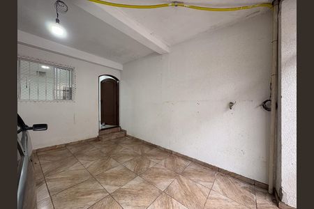 Casa para alugar com 115m², 1 quarto e 1 vaga Casa para alugar com 115m², 1 quarto e 1 vagaGaragem