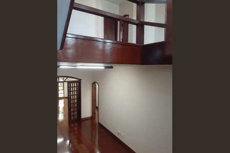 Casa para alugar com 460m², 6 quartos e 4 vagas