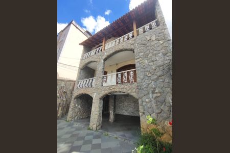 Casa para alugar com 460m², 6 quartos e 4 vagas