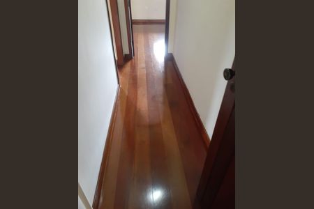 Casa para alugar com 460m², 6 quartos e 4 vagas