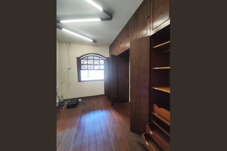 Casa para alugar com 460m², 6 quartos e 4 vagas