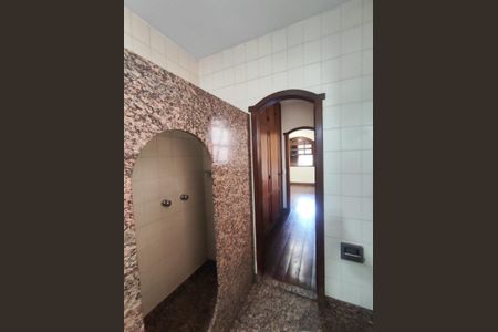 Casa para alugar com 460m², 6 quartos e 4 vagas