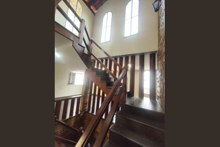 Casa para alugar com 460m², 6 quartos e 4 vagas